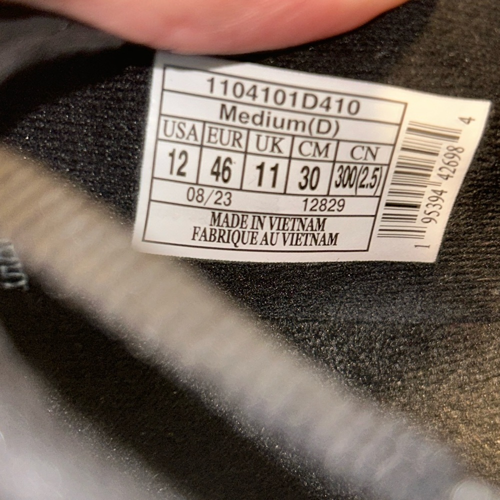 ❌SOLD Brooks Gray and Orange Athletic Shoes with Cushioned Sole - Picture 8 of 8